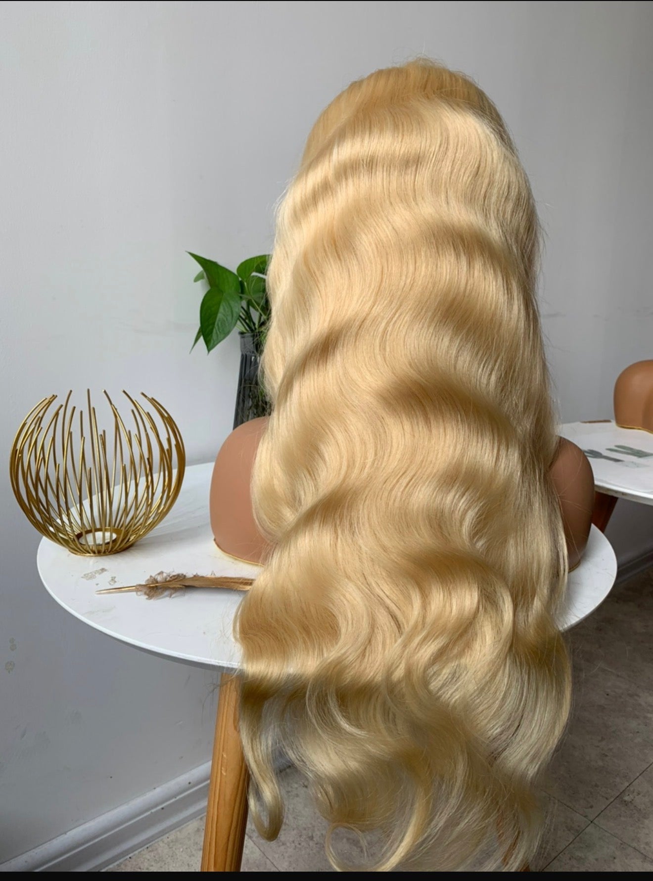 613 Wigs